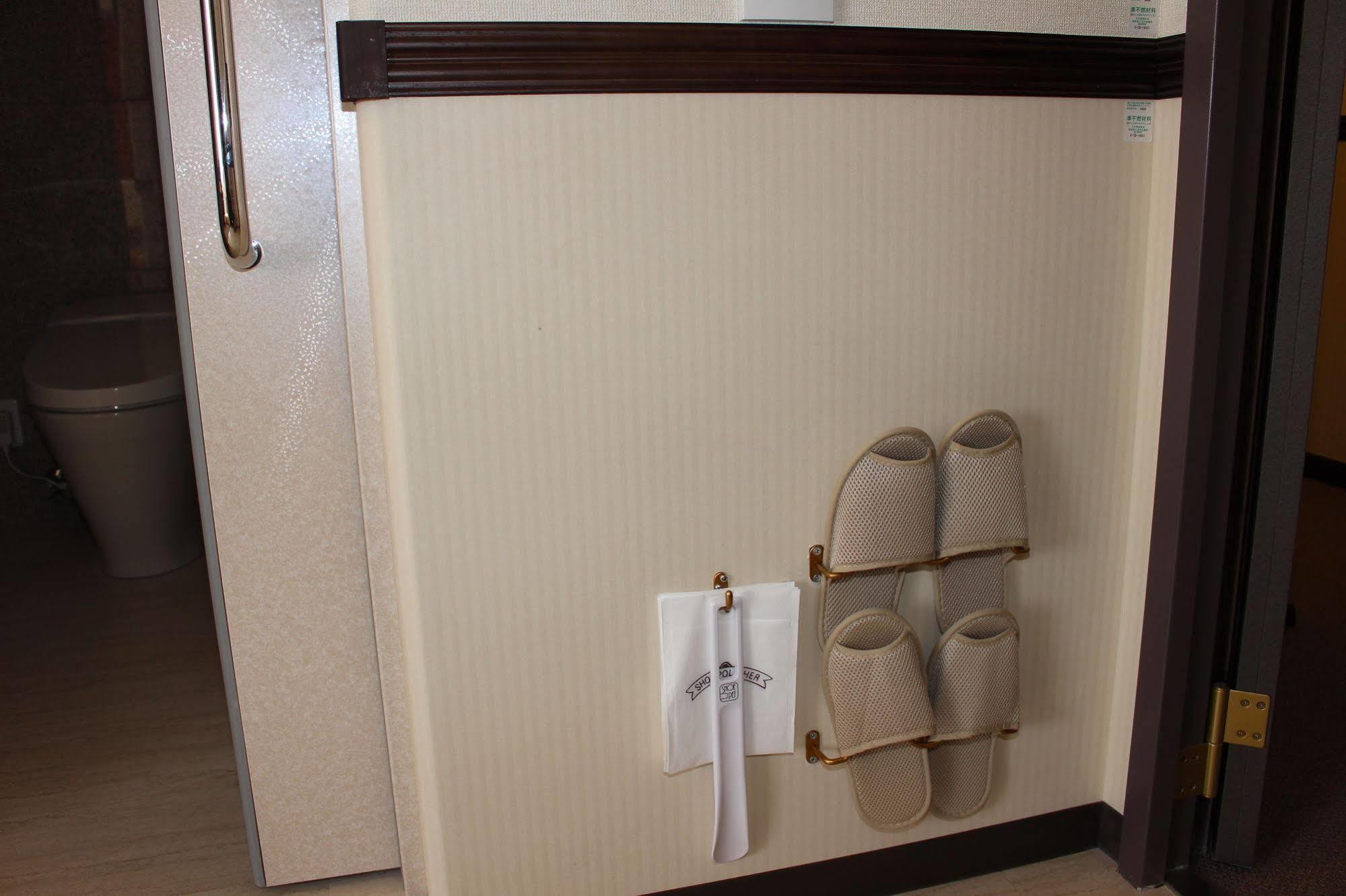 Toyoko Inn Sendai Higashi-Guchi No 2 ภายนอก รูปภาพ