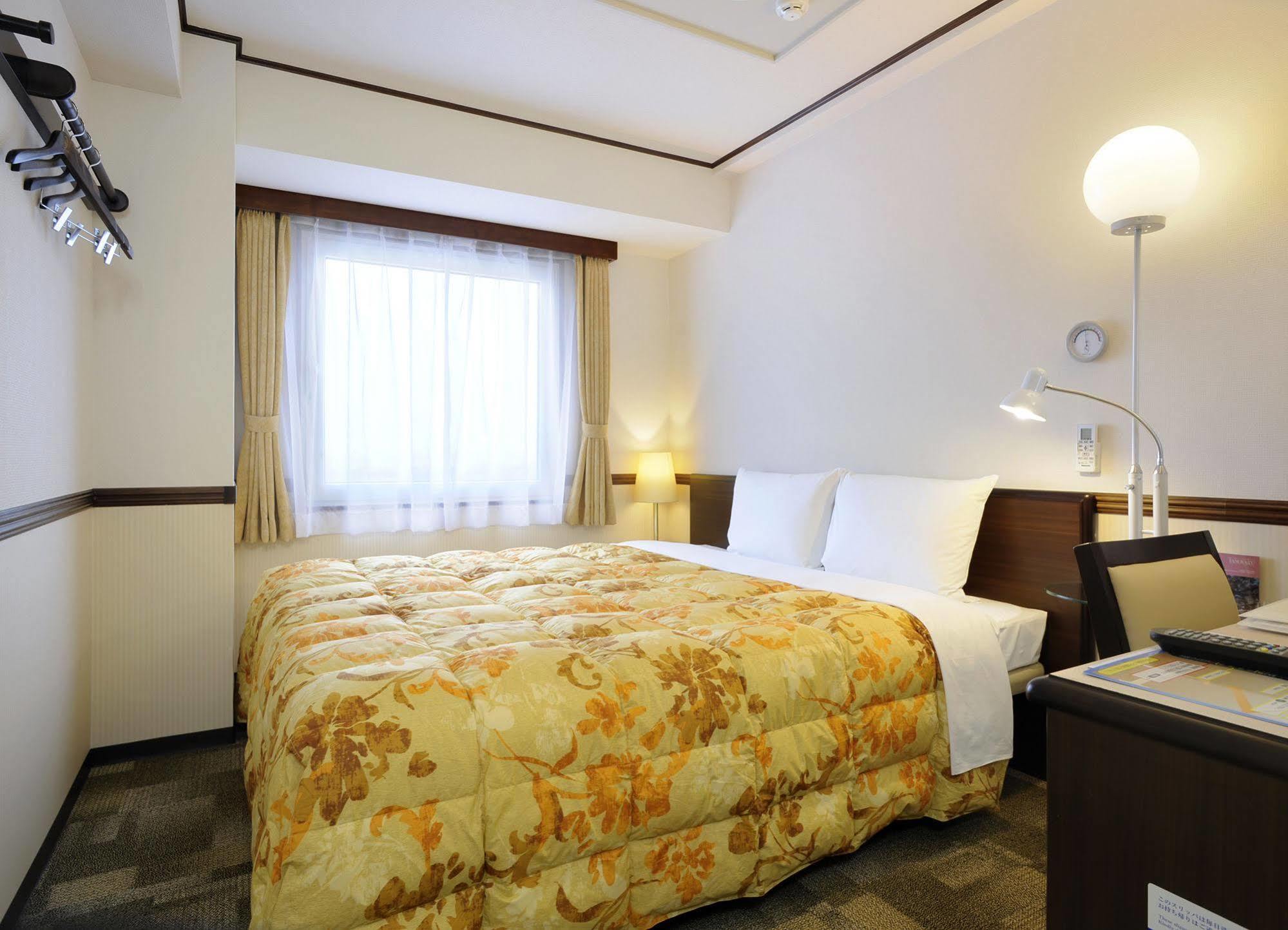 Toyoko Inn Sendai Higashi-Guchi No 2 ภายนอก รูปภาพ