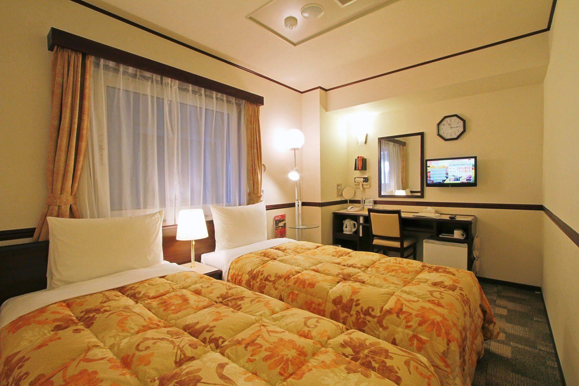 Toyoko Inn Sendai Higashi-Guchi No 2 ภายนอก รูปภาพ